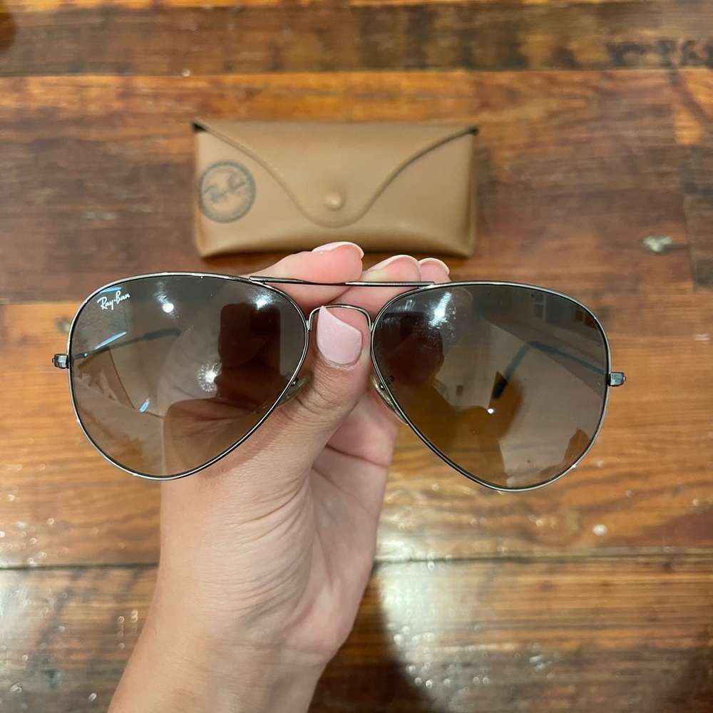 Black Aviator Rayban Sunglasses